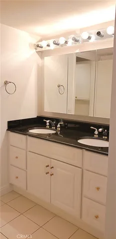 2290 Via Puerta B, Laguna Woods, California 92637