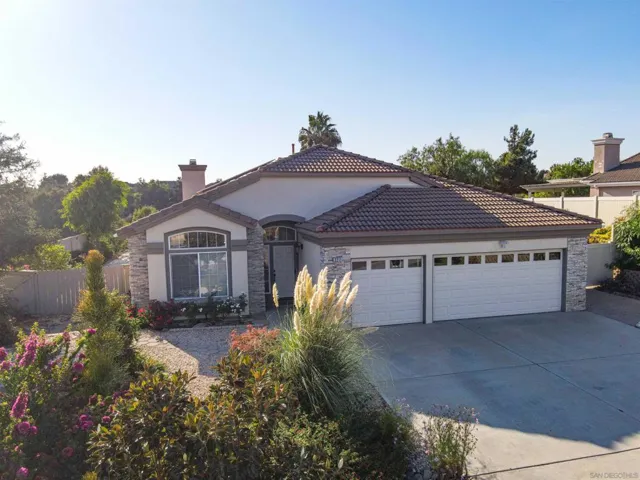 2211 Knollwood Ave, Fallbrook, California 92028