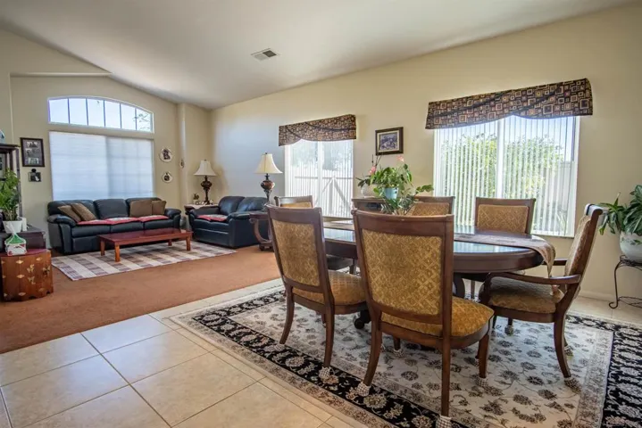 2211 Knollwood Ave, Fallbrook, California 92028