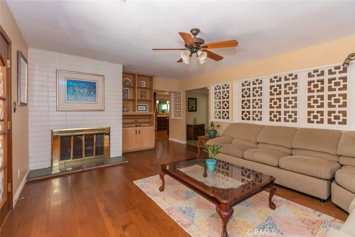 13922 Sunset Drive, Whittier, California 90602