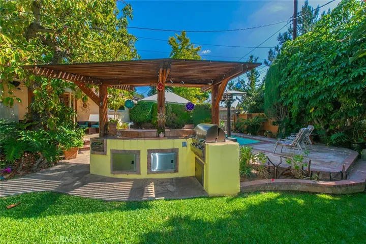 13922 Sunset Drive, Whittier, California 90602