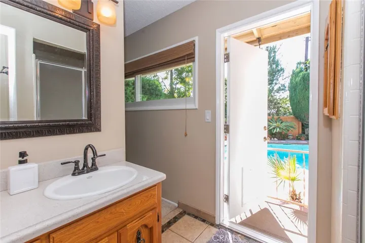 13922 Sunset Drive, Whittier, California 90602