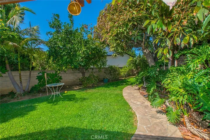 13922 Sunset Drive, Whittier, California 90602