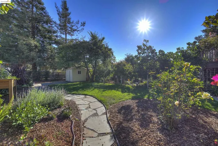 1634 Harmon St, Berkeley, California 94703