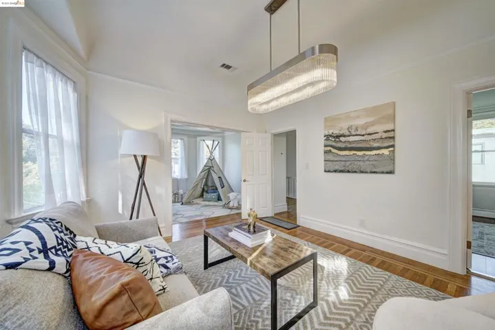 1634 Harmon St, Berkeley, California 94703
