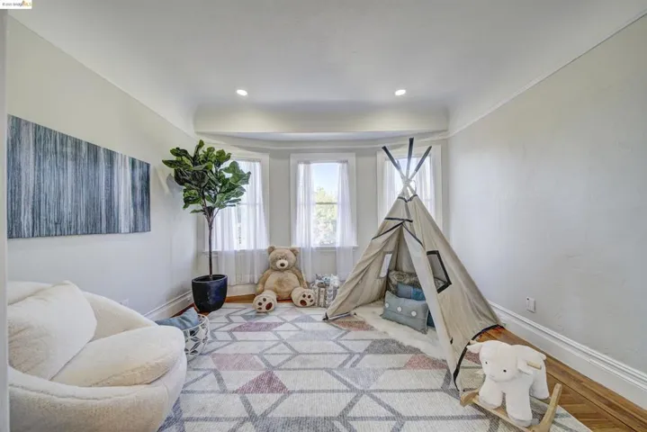 1634 Harmon St, Berkeley, California 94703
