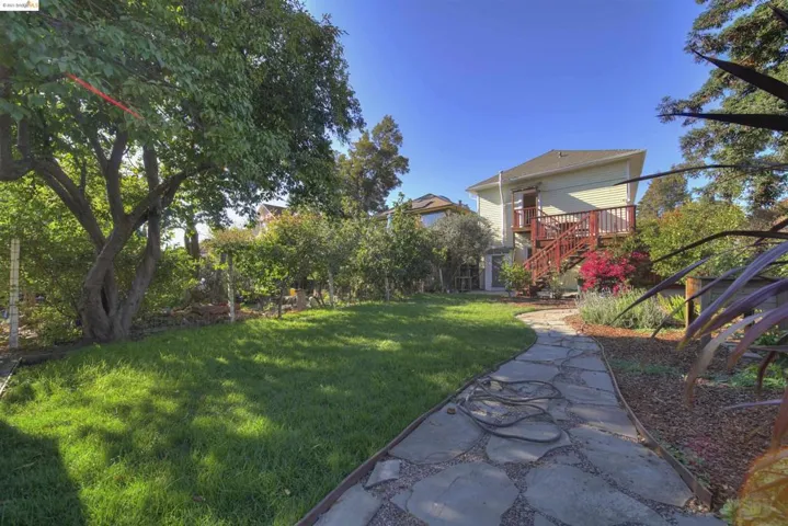 1634 Harmon St, Berkeley, California 94703