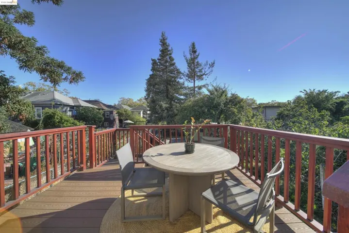 1634 Harmon St, Berkeley, California 94703