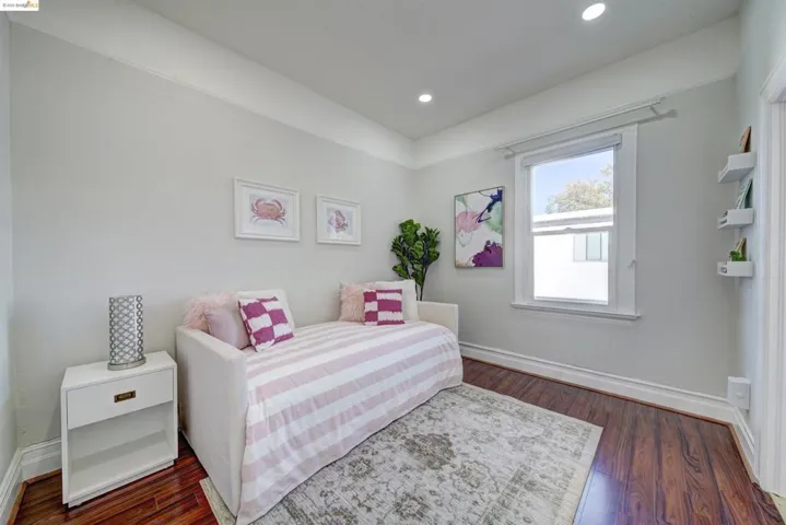 1634 Harmon St, Berkeley, California 94703