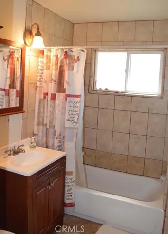 34182 Woods Avenue, Barstow, California 92311