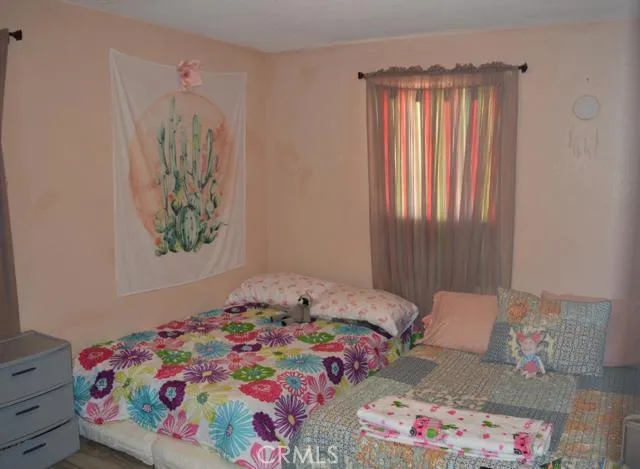 34182 Woods Avenue, Barstow, California 92311