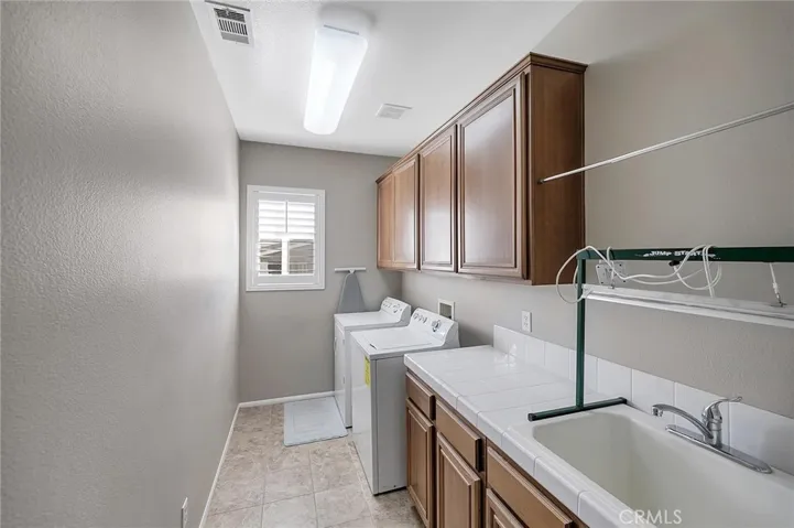 42431 66th Street W, Lancaster, California 93536