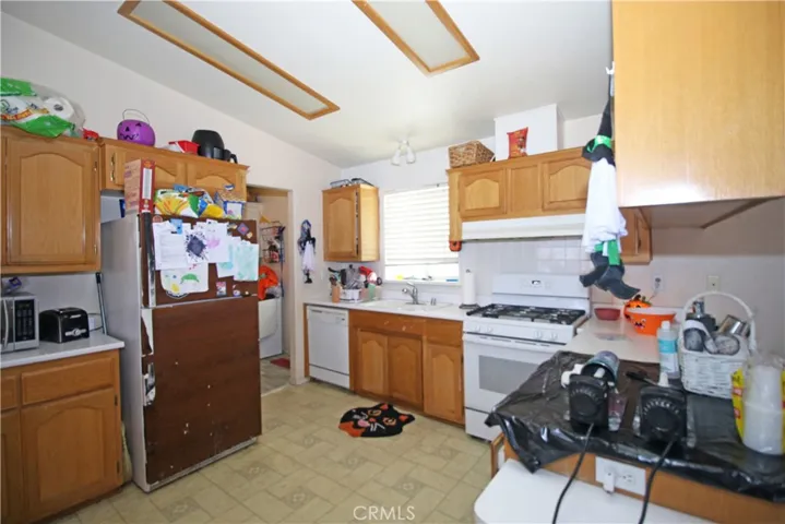 16750 Wonderview, Banning, California 92220