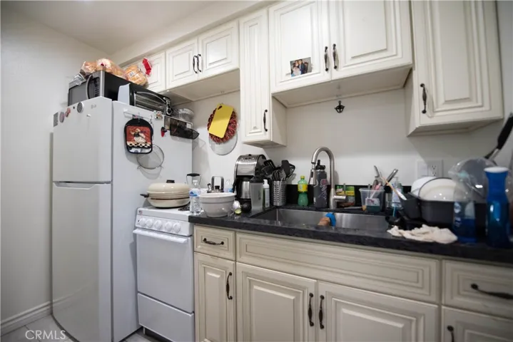 1630 Neil Armstrong Street 201, Montebello, California 90640