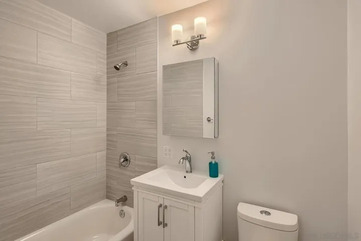 10228 Strathmore Drive, Santee, California 92071