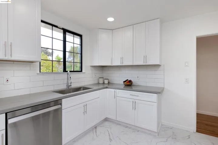 6015 Orchard Ave, Richmond, California 94804