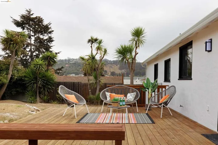 6015 Orchard Ave, Richmond, California 94804