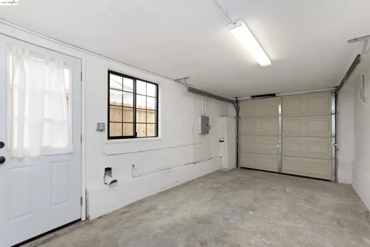 6015 Orchard Ave, Richmond, California 94804