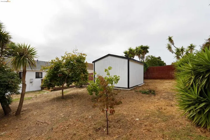 6015 Orchard Ave, Richmond, California 94804