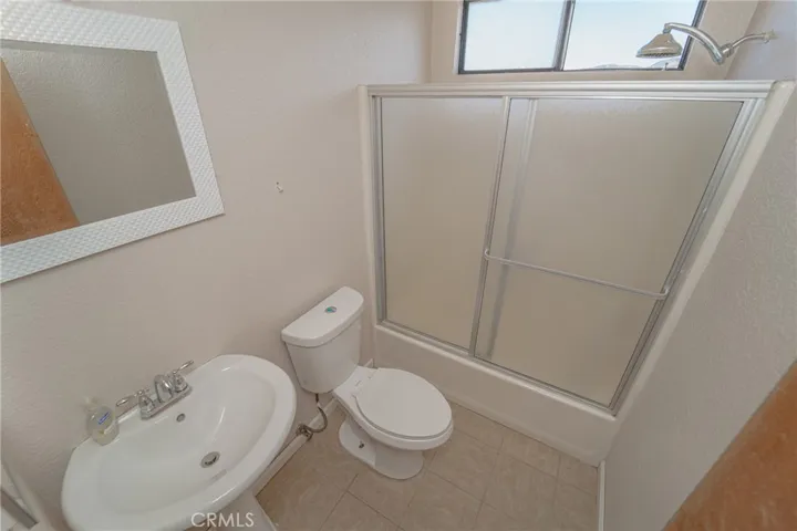 24012 Tahquitz Road, Apple Valley, California 92307