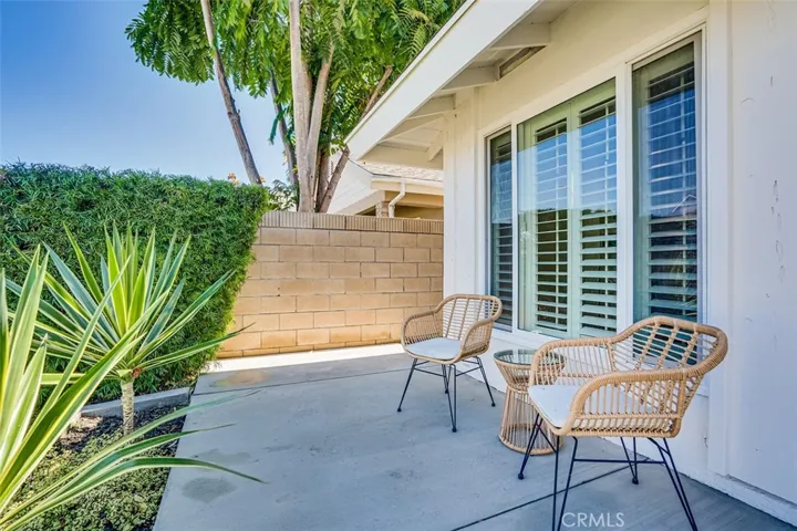 6052 Doyle Drive, Huntington Beach, California 92647