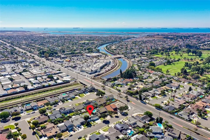 6052 Doyle Drive, Huntington Beach, California 92647