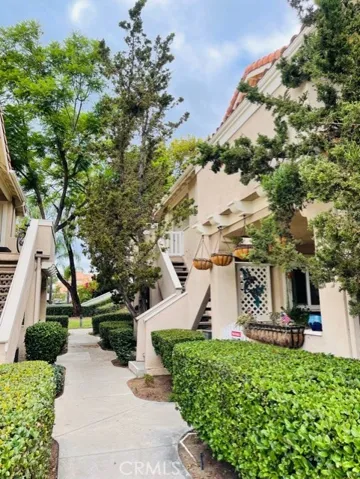 75 Gaviota 165, Rancho Santa Margarita, California 92688