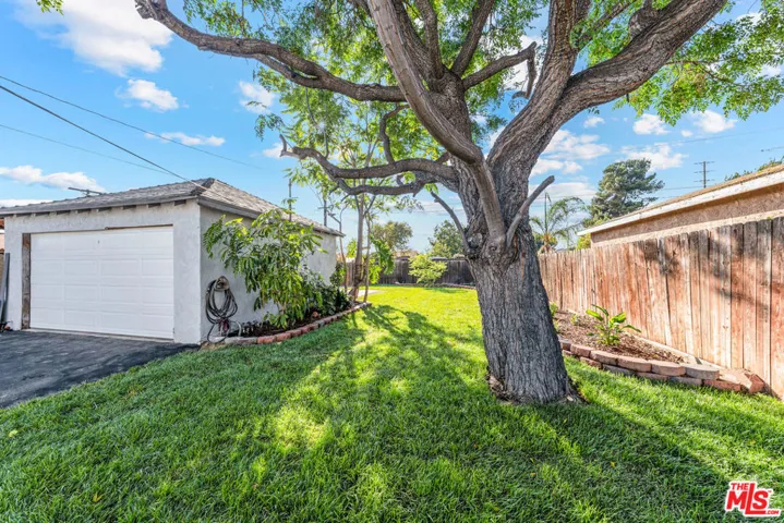 1829 N Brighton Street, Burbank, California 91506