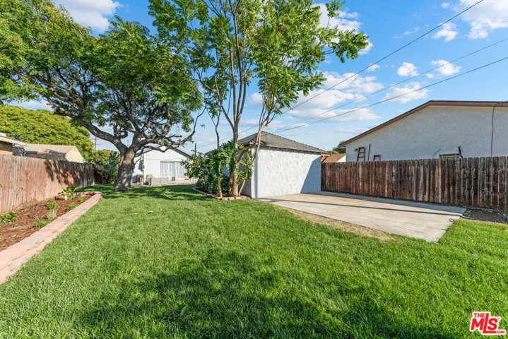 1829 N Brighton Street, Burbank, California 91506