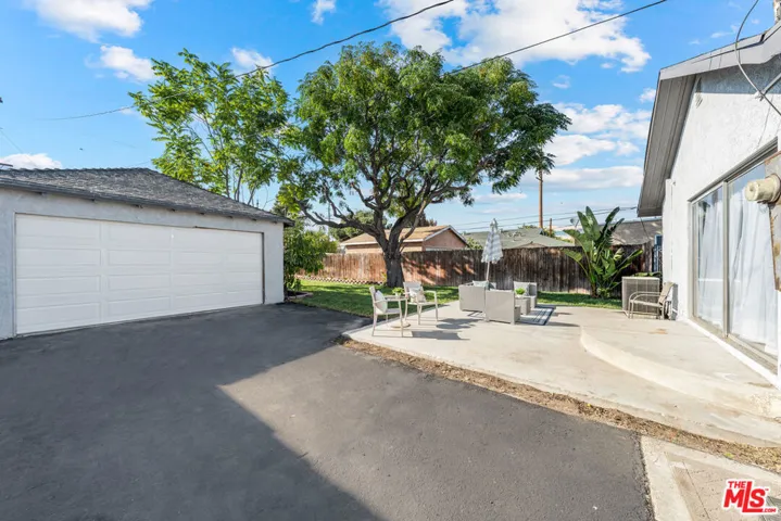 1829 N Brighton Street, Burbank, California 91506