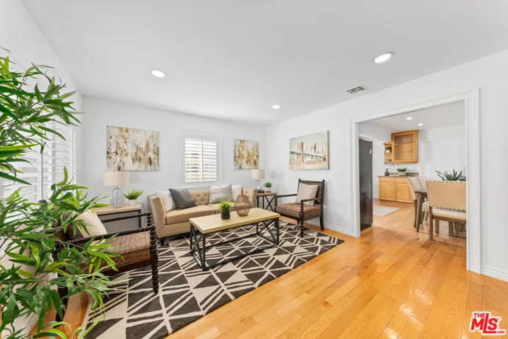 1829 N Brighton Street, Burbank, California 91506