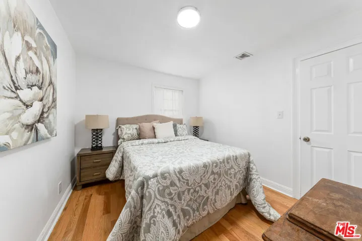 1829 N Brighton Street, Burbank, California 91506