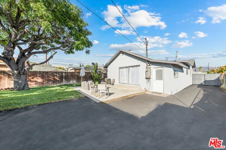 1829 N Brighton Street, Burbank, California 91506