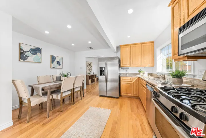 1829 N Brighton Street, Burbank, California 91506