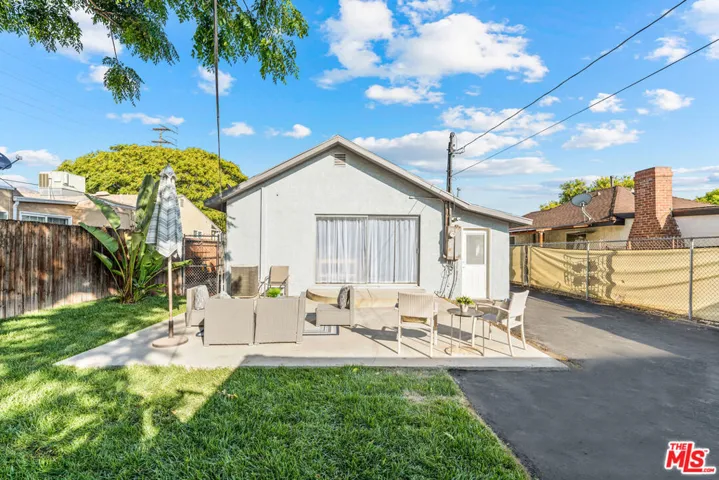 1829 N Brighton Street, Burbank, California 91506