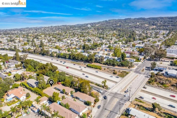 3301 35th Ave, Oakland, California 94619