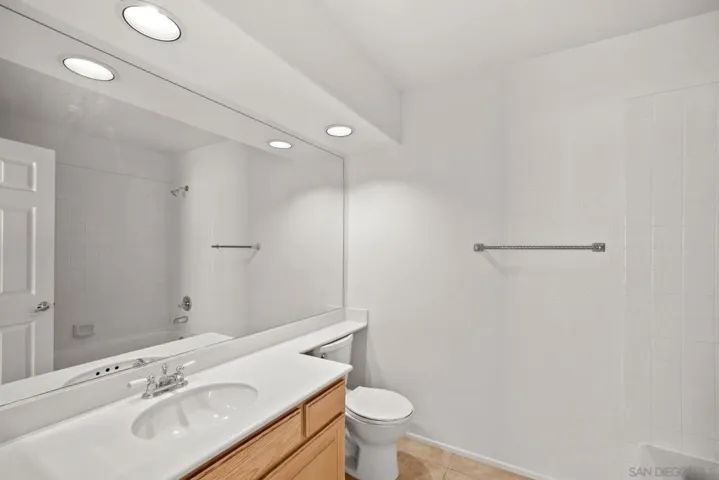 3620 Via Alicia, Oceanside, California 92056