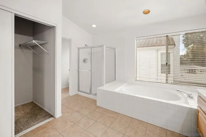 3620 Via Alicia, Oceanside, California 92056