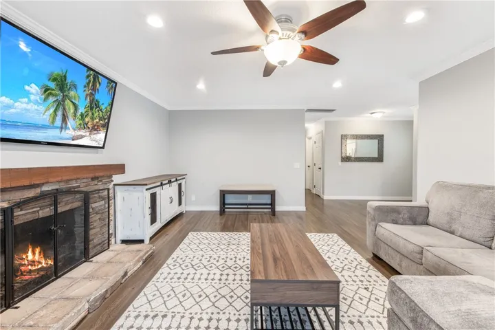 16396 Sandalwood Street, Fountain Valley, California 92708