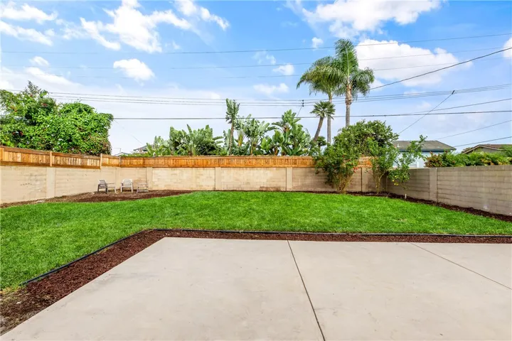 16396 Sandalwood Street, Fountain Valley, California 92708