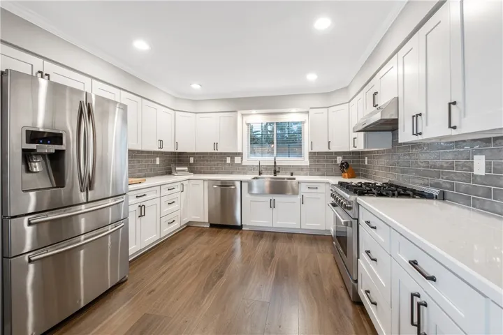 16396 Sandalwood Street, Fountain Valley, California 92708