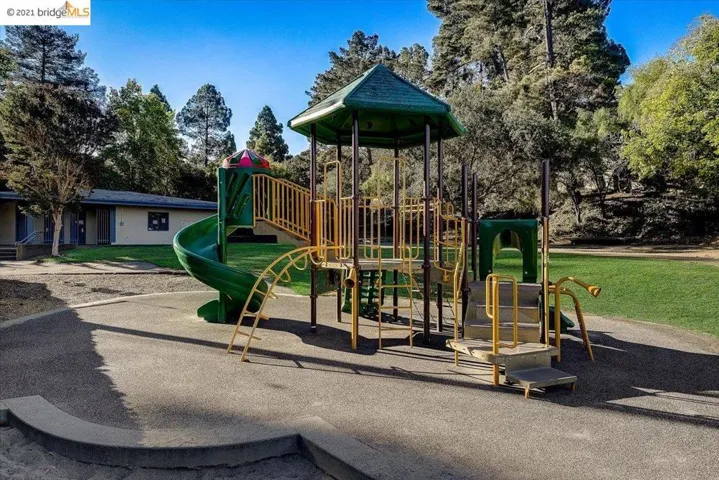 2344 Carquinez Ave, El Cerrito, California 94530