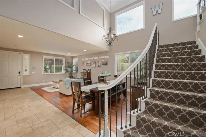 22002 Sunrise View Place, Saugus, California 91390