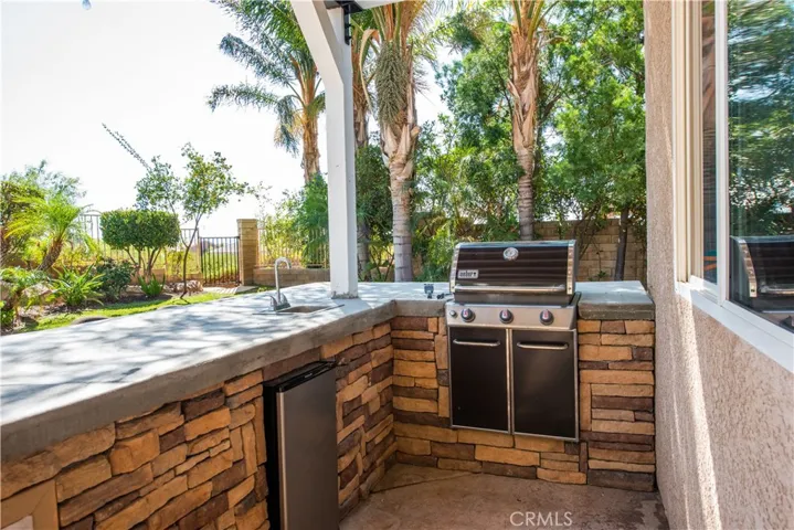 Built in BBQ and refrigerator and mount/wiring for TV