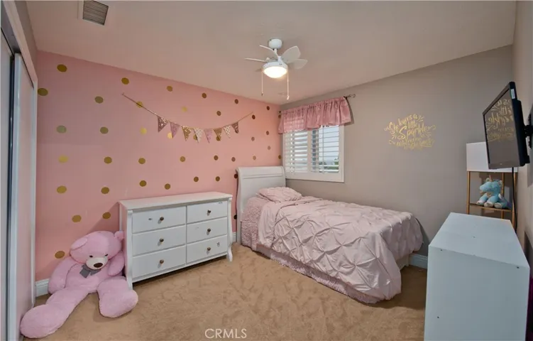 22002 Sunrise View Place, Saugus, California 91390