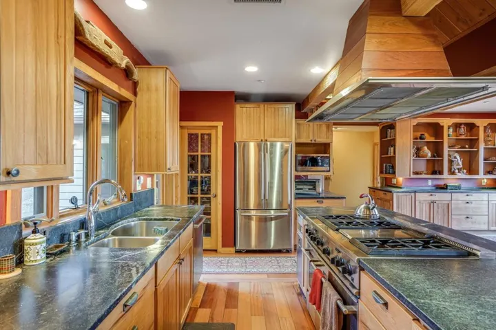 33350 Upper Meadow Rd, Palomar Mountain, California 92060