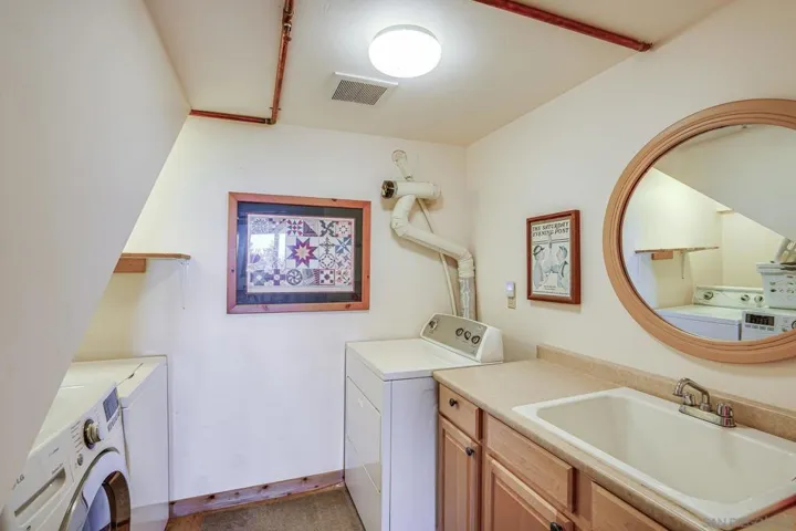 33350 Upper Meadow Rd, Palomar Mountain, California 92060