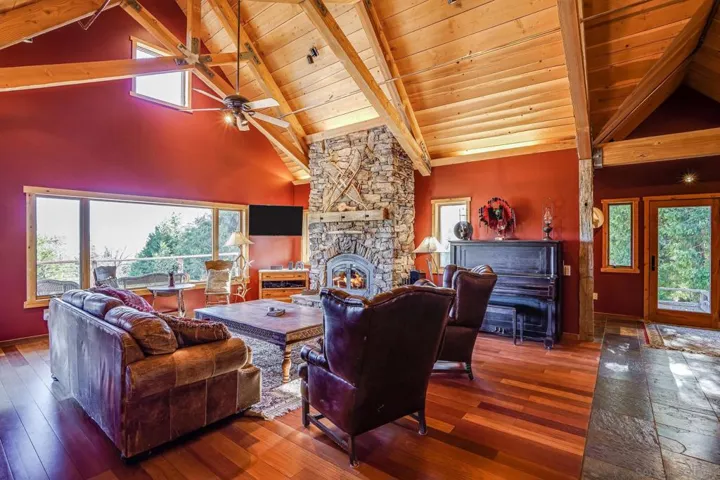 33350 Upper Meadow Rd, Palomar Mountain, California 92060