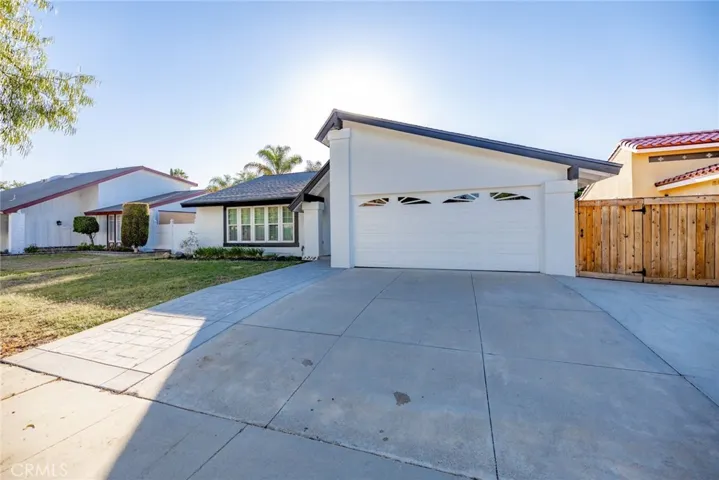 3218 Ramona Drive, Santa Ana, California 92707