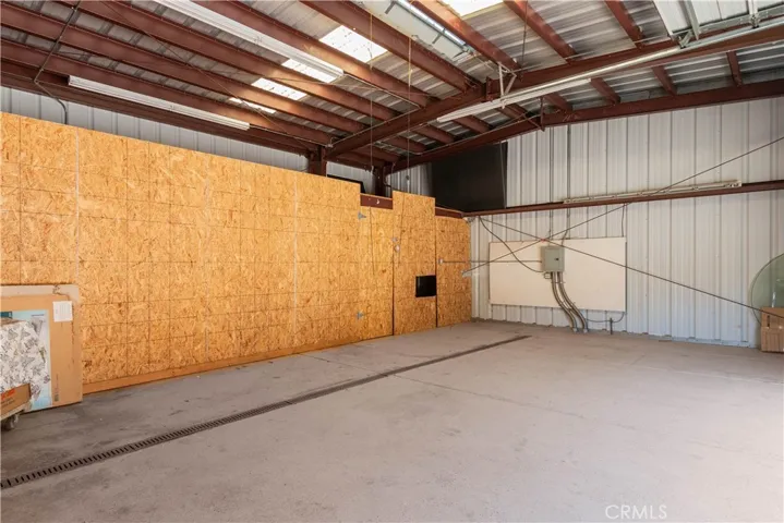 2nd Garage/Workshop